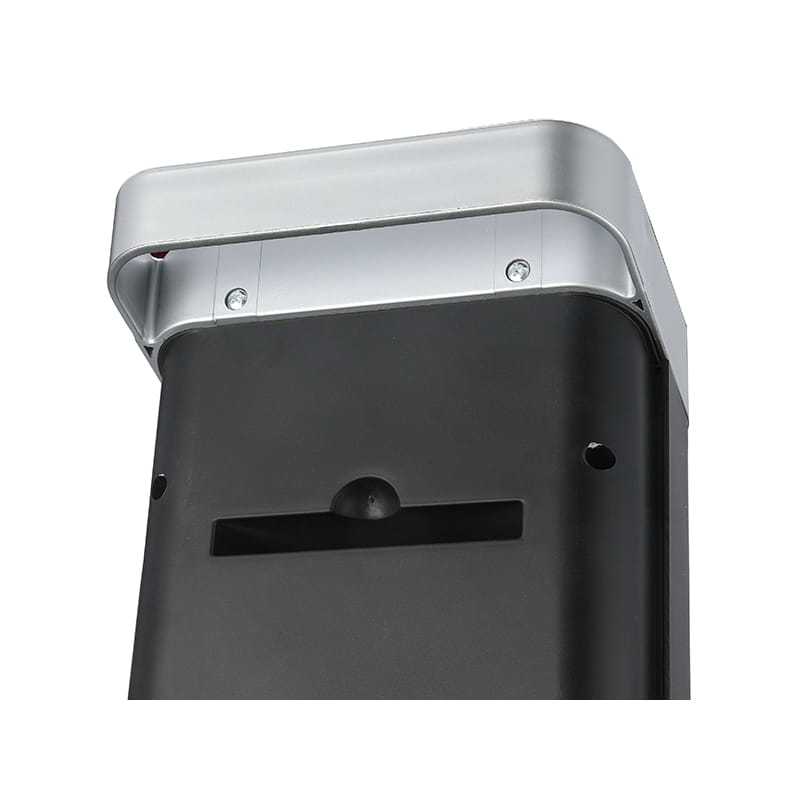 Ultra-tunn torn keramisk elektrisk värmare svart och silver Ultra-tunn torn keramisk elektrisk värmare svart och silver